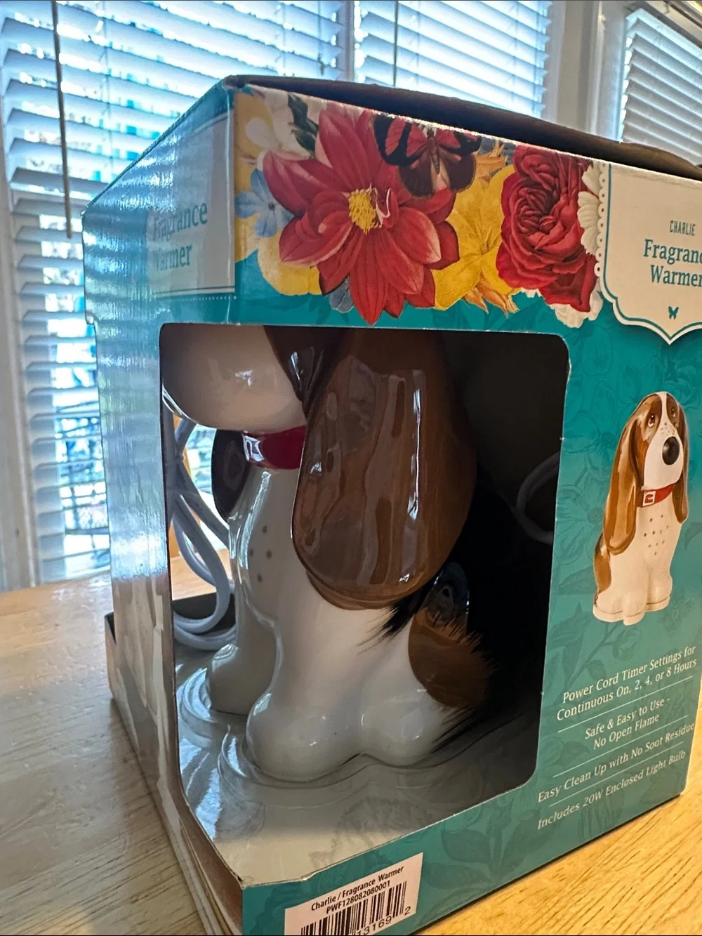The Pioneer Woman Charlie Fragrance Warmer. NEVER USED